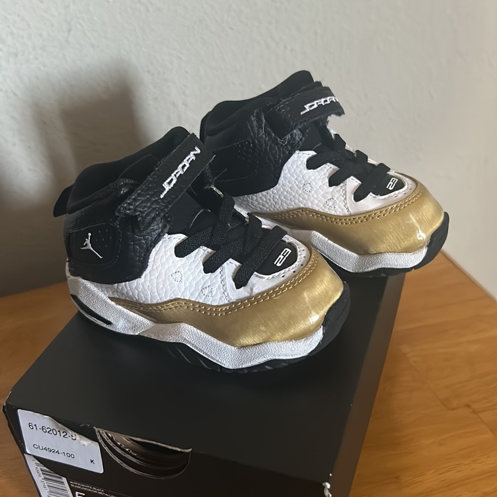 Jordan BLoyal Sneaker
